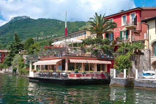 Hotel Du Lac - Image 1