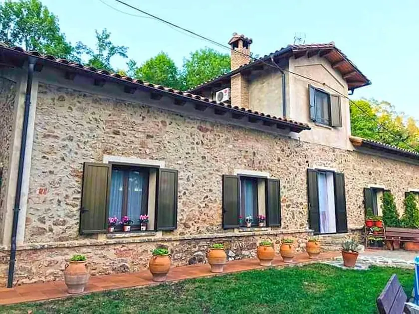 4 bedrooms house with terrace and wifi at Ogassa - Image 1