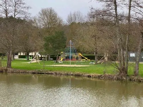 Domaine du Mont des Chênes - Image 1