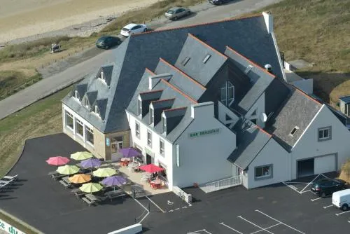 Hôtel Brasserie Le Relais De La Pointe Du Van - Image 1