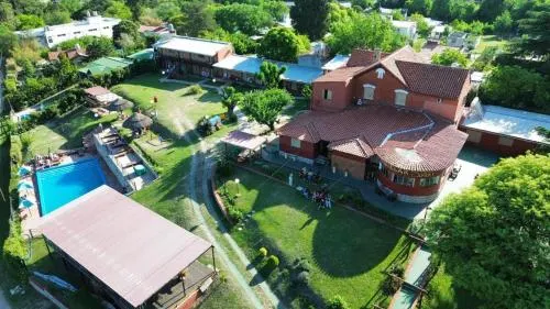 Apart & Hotel Castelar - Image 1