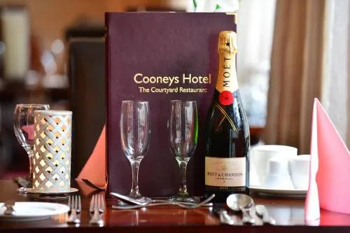 Cooneys Hotel - Image 1