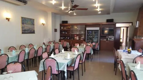 Albergo Ristorante Bellucci - Image 1