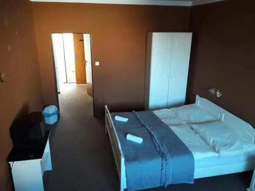 Hotel Bílý Lev - Image 1