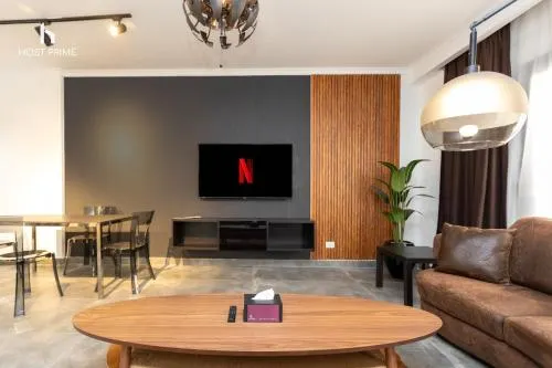 Fancy Host Prime Apartment In Rehab City - Image 1