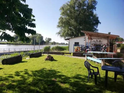 Seefahrer Deich-Cafe-Hotel - Das etwas andere Hotel - Kommunikation und Kreativitat wird hier Groß g - Image 1