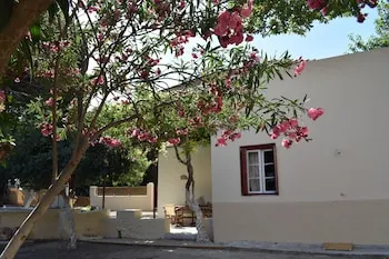 The windmill villa - Image 1