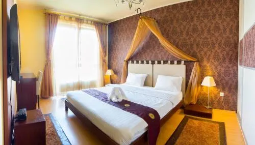 Brasov Penthouse Retreat - Image 1