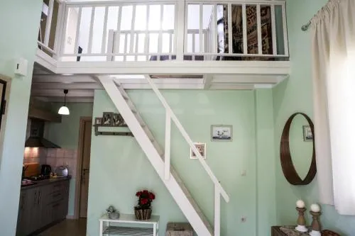 Green Apartment in Leptokaria - Image 1