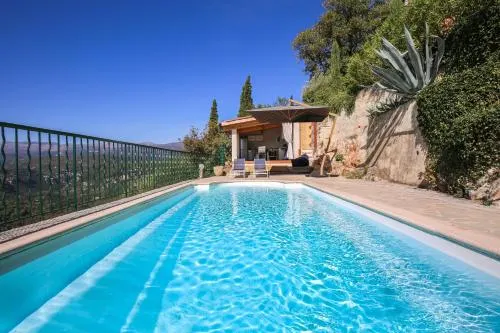 Villa St. Cezaire - Image 1