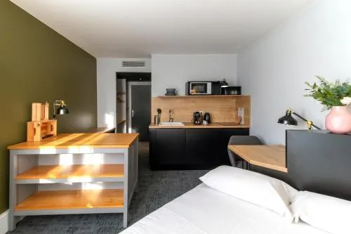 Le Parc 42 - Image 1