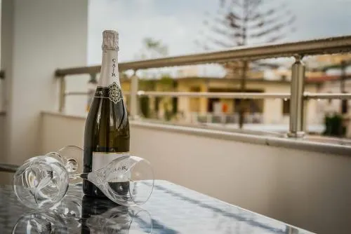 Stefanos Family Apartments - Image 1