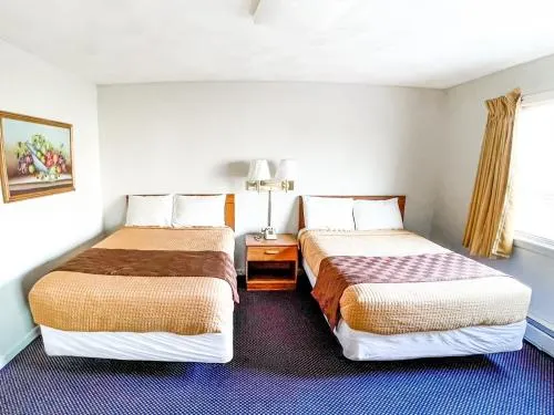 Rest Inn Utica - Image 1