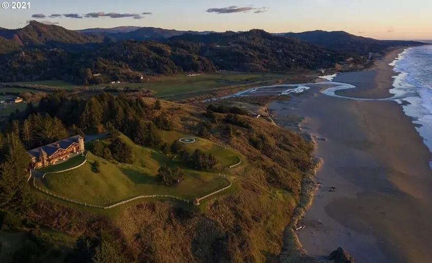 Gold Beach Oceanfront Estate - Mv28 - Image 1