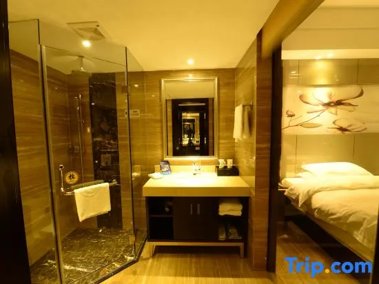 Great Wall Hotel - Image 1