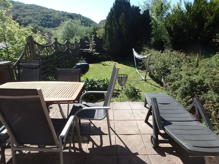 Modern Holiday Home in Eifel with Sauna - Image 1