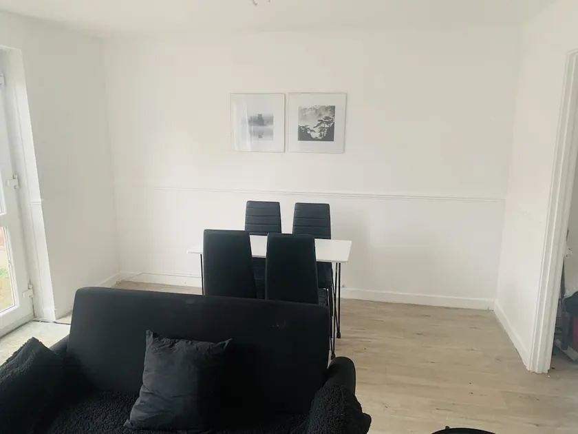 Impeccable 3 bed House in Brentwood - Image 1