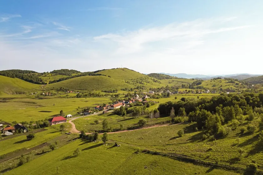 Transylvanian Home - Mountain View, BBQ & Pool - Image 1