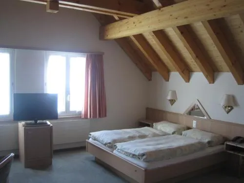 Hotel des Alpes Realp - Image 1