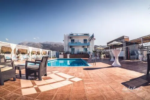 Babalogo Apartments And Pool Bar - Image 1