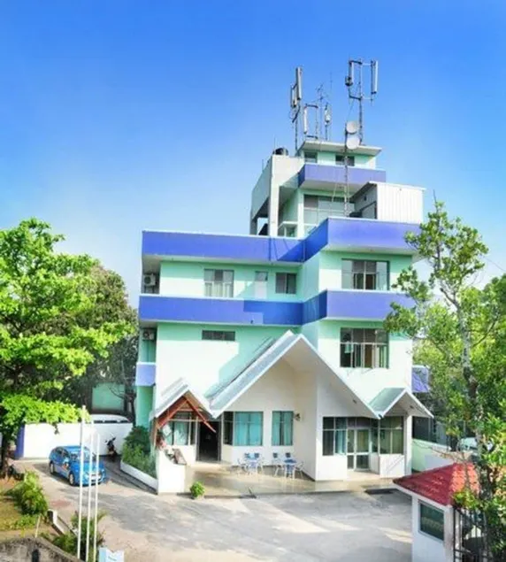 HOTEL KANARO - Image 1