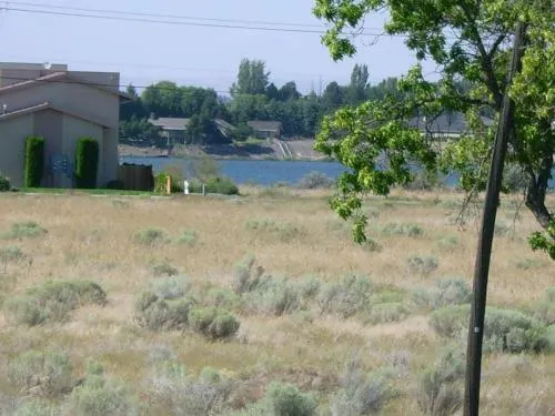 Interstate Inn - Image 1