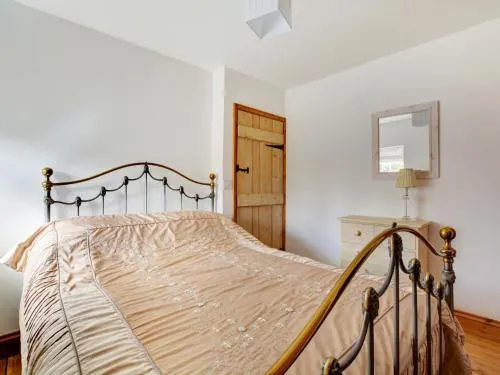 17 The Green - Image 1