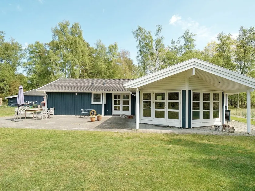 10 Person Holiday Home in Rorvig - Image 1