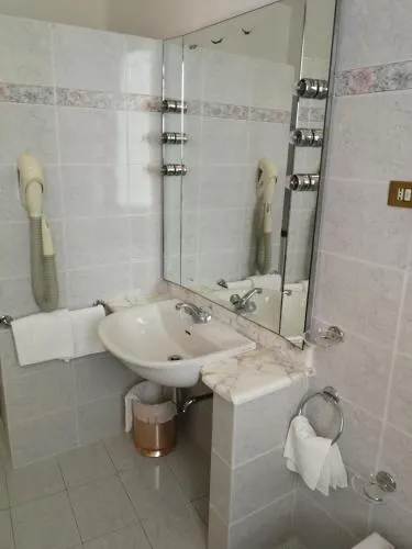 Albergo Miramonti - Image 1