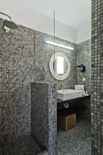 Amoopi Nymfes Royal Apartments - Image 1