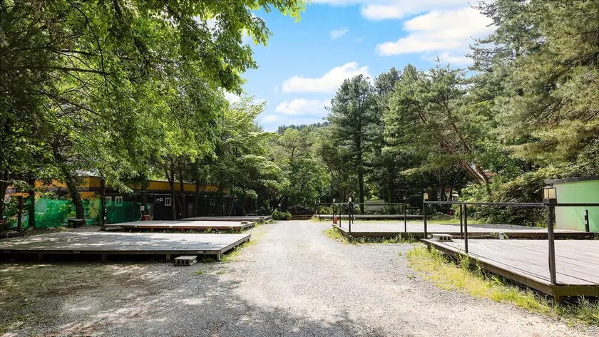 Namyangju SansokCamping Glamping&Caravan - Image 1