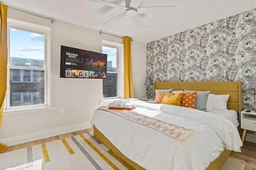 1br New School Comfort Old School South Philly - Image 1