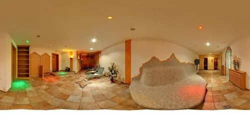 Alpenrose - Image 1