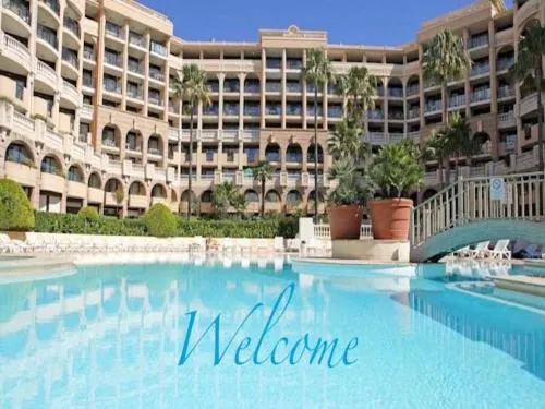 #Cannes Front Beach Pools 2/3 Zimmer - Image 1