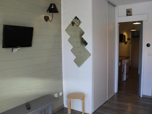 Apartment Les issarts - Image 1