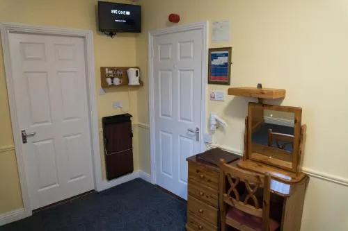 Carlow Guest House - Image 1