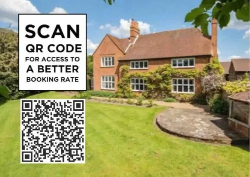 6 Bed Countryside Mansion With Tennis Court & Swimming Pool with Parking - Image 1