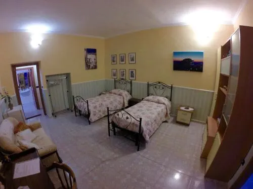 La Tana Dell'orso Bed & Breakfast - Image 1