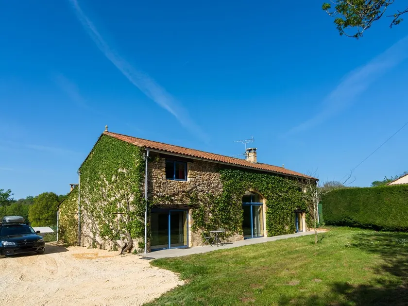 Huge Holiday Home in Aquitaine with Private Swimming Pool - Image 1