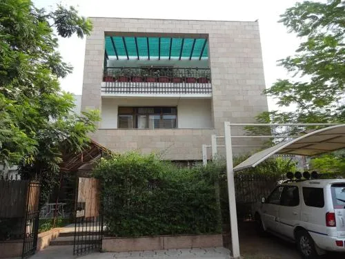 Cinnamon Homestay off Sohna Road - Image 1