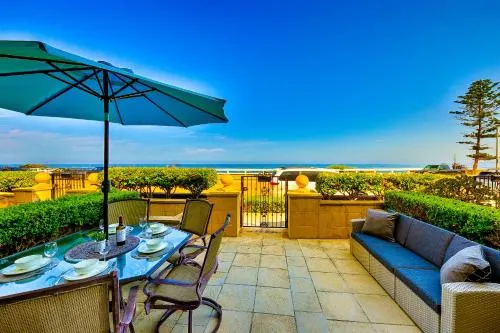 #101 La Jolla Village Oceanfront Holiday Home - Image 1