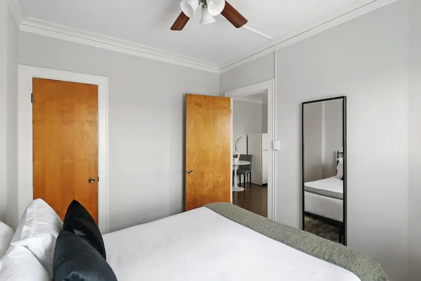 1BR Apt in Hyde Park - Kenwood 5220 rep - Image 1