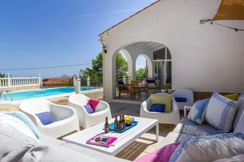 La Villa del Sol - Image 1
