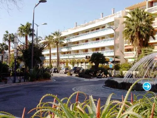 Apartment Palmiers 3 - Image 1