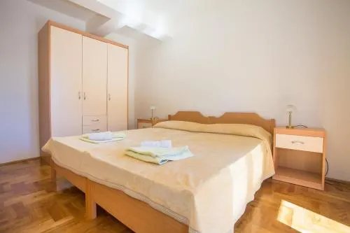 Holiday apartment Luka Veli Maj - Image 1