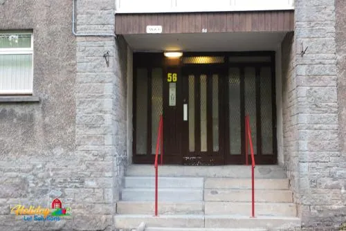 PREMIER - Kirkness Apartment - Image 1