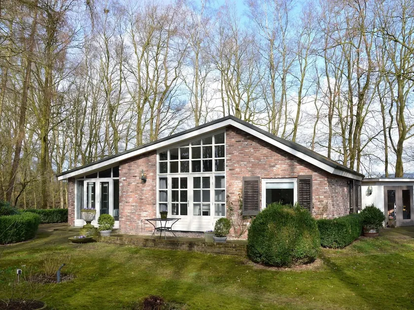 Beautiful Holiday Home With Sauna - Image 1