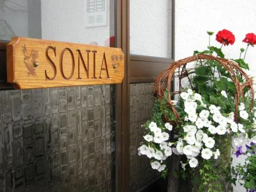 Apartment Garni Sonia - Image 1