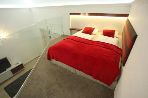 d.Five Superior Loft at Basilica - Image 1