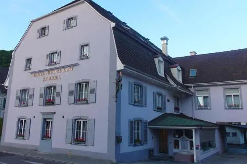 Hotel zum Ziel - Image 1